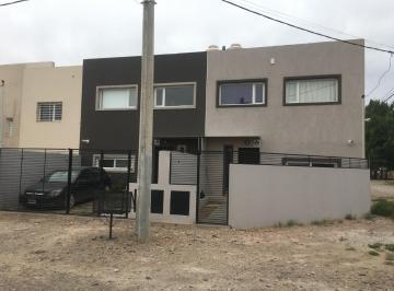 Casa de 5 ambientes, Neuquén · Dueño Vende Duplex 3 Dorm Neuquén