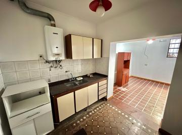 Casa · 60m² · 1 Dormitorio · Oportunidad Casa Pasillo en Venta (Barrio Industrial)