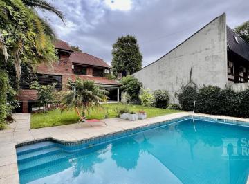 Casa · 374m² · 6 Ambientes · 2 Cocheras · Casa en Martinez, 6 Ambientes - Alquiler