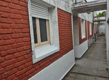 PH · 60m² · 3 Ambientes · Alquiler - PH 3 Ambientes a m de Alsina