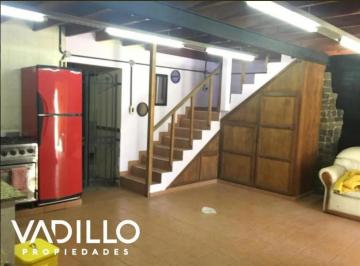 Casa · 220m² · 3 Ambientes · Chalet en Venta - Ministro Rivadavia