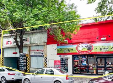 Terreno · 1271m² · Enorme Terreno de 19 m² de Frente con 3 Negocios Comerciales Actualmente Funcionando