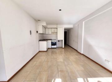 Departamento · 40m² · 2 Ambientes · Departamento de 2 Ambientes con Balcon Al Frente