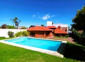 Imagen1 · Chelt 5 Amb C/dep. + Piscina y Quincho. San Carlos