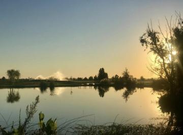 Terreno · 950m² · Venta Lote en La Carolina Country Golf - Barrio Cerrado - 950 m²