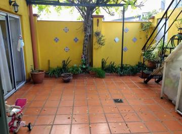PH · 74m² · Impecable PH 3 Amb Baja Al Contrafrente Patio Terraza Reciclado a Nuevo
