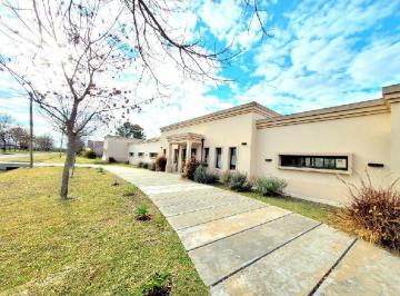 Casa de 8 ambientes, San Vicente · Alquiler - Excelente Propiedad en Fincas de San Vicente!