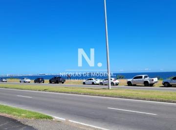 Foto1 · Vende Apartamento de 3 Dorm. en Pinares Punta del Este.