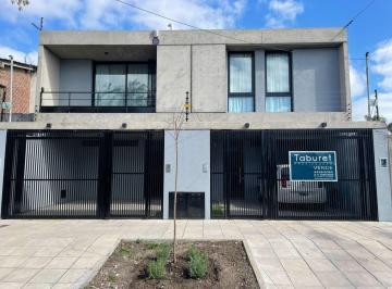 PH · 125m² · 4 Ambientes · 1 Cochera · PH Moderno 4 Ambientes a La Venta en Ituzaingó Norte