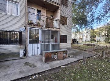 Departamento · 48m² · 4 Ambientes · 1 Cochera · Departamento 4 Ambientes Planta Baja en Complejo Mil Viviendas