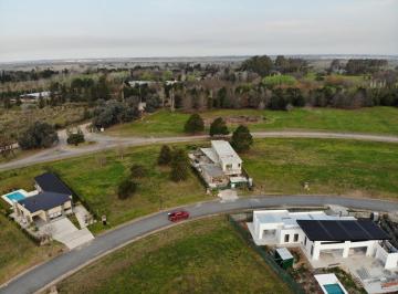 Terreno · 1100m² · Lote en Venta Barrio "El Campo - Fincas Exclusivas"