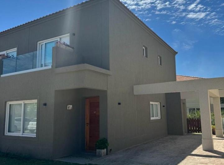 Casa · 47m² · 2 Ambientes · 1 Cochera