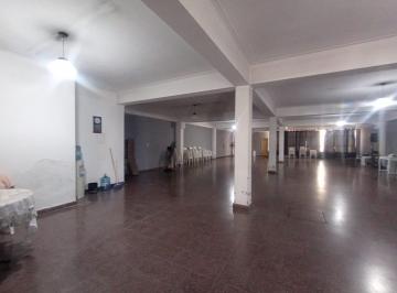 Local comercial , Ciudad de Santa Fe · Salon en Zona Comercial! Bajo de Precio