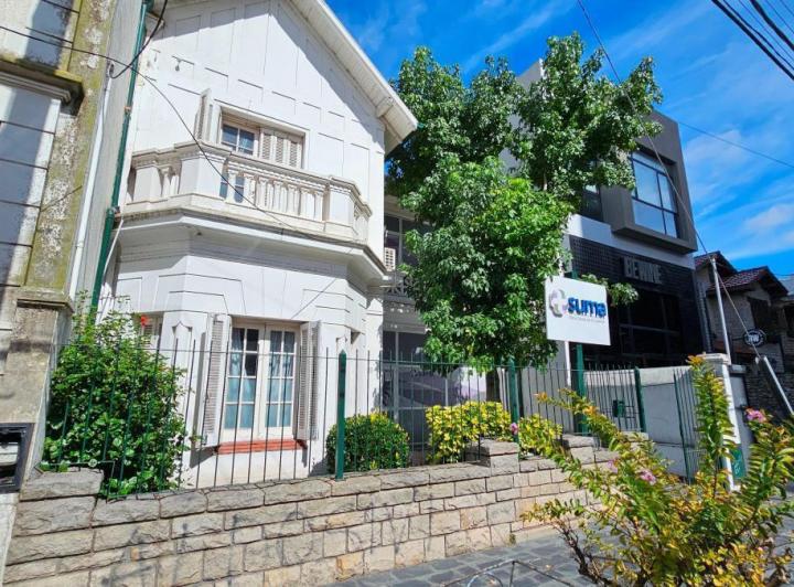 Casa · 395m²