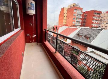 Departamento de 2 ambientes, Caballito · Hermoso Dpto Semipiso 2 Amb Al Contrafrente / Craig 800