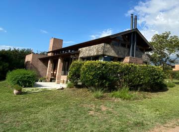 frente · Oportunidad! Venta de Local Comercial C/ Gas Natural, en B° Bertone Vgb