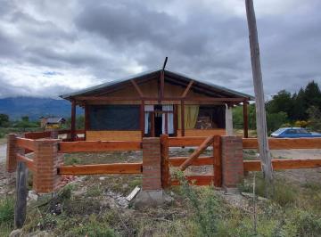 Local comercial · 185m² · 3 Ambientes · Local de 155 m² en Construcción Más Monoambiente de 30 m² en Paraje Entre Ríos, Chubut
