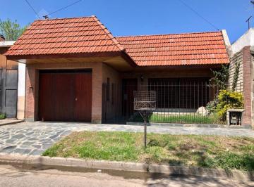 Casa · 129m² · 3 Ambientes · 1 Cochera · Oportunidad - Financiación Directa Saldo Pequeño - Disponible Oct 2024