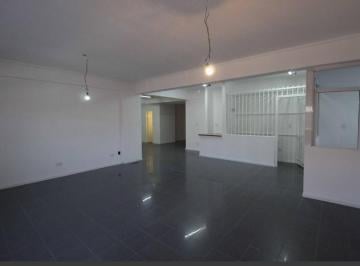 Oficina comercial · 200m² · Hermosa Oficina de 7 Amb