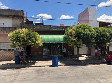 Casa · 110m² · 2 Ambientes · 1 Cochera · Casa 10x24 Oportunidad
