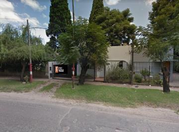 Casa · 65m² · 3 Ambientes · 1 Cochera · Casa en Venta - 2 Dorm. 1 Baño - Cocheras - 502 m² - City Bell, La Plata