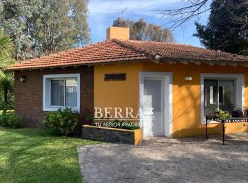 Casa · 65m² · 3 Ambientes · 1 Cochera · Casa Venta 3 Ambientes en Mapuche Cc Lote de 650 m²