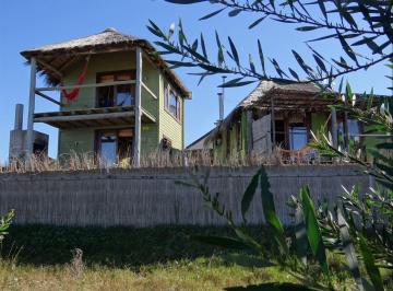 Casa · 100m² · 4 Ambientes · 3 Cocheras · Complejo de Casas en Venta Punta del Dieblo Las Bossas