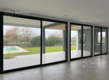 Casa · 265m² · 5 Ambientes · 4 Cocheras · Venta Casa 5 Ambientes a Estrenar en El B° El Canton Golf - Acepta Permuta en Menor Valor