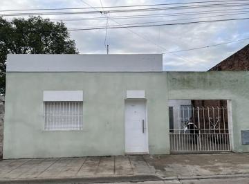Casa de 3 ambientes, San Antonio de Areco · Mitre 209. Areco. Excelente Ubicacion a 3 Cuadras de La Plaza Principal