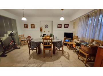 Casa · 200m² · 5 Ambientes · 3 Cocheras · Olive 1399 - Casa 3 Dorm. C/cochera - La Florida