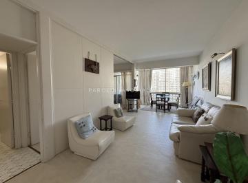 Foto1 · Apartamento en Venta en Edificio Vanguardia II, Punta del Este.