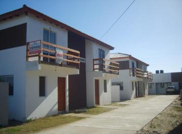 Casa · 55m² · 3 Ambientes · 1 Cochera · Casa en Venta - 2 Dorm. 1 Baño - 60 m² - Mar del Tuyu