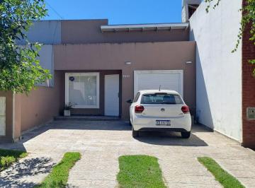 PH · 95m² · 4 Ambientes · 2 Cocheras · PH - Los Pinares