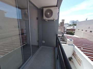 Departamento · 34m² · 1 Ambiente · Alquiler Mono Balcon Villa Gral Mitre Sum Parrilla