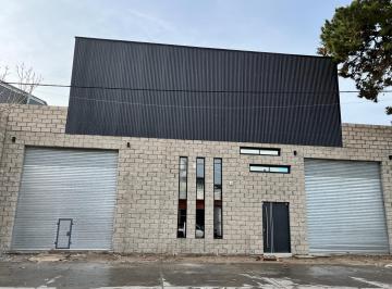 Bodega-Galpón · 500m² · Galpón en Pinamar