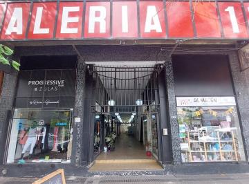 Local comercial · 22m² · Local en Venta en La Plata, G. B. a. Zona Sur, Argentina