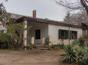 Casa · 385m² · 3 Ambientes · Casona a Refaccionar en Venta | B° La Hungría | Santa Rosa de Calamuchita