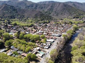 Casa · 220m² · 2 Ambientes · Complejo de Cabañas Casa en Venta | Santa Rosa de Calamuchita