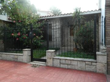 Frente · Venta Casa Cuatro Dorm. - Excelente Ubicación en Cofico