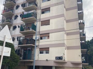 Departamento de 3 ambientes, Flores · Departamento Excelente Estado 3amb