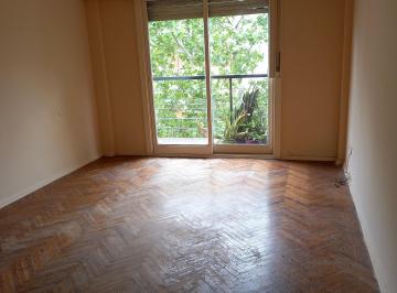 Departamento · 74m² · 4 Ambientes - Pablo Grimar · Excelente Dpto. de 4 Ambientes con Vista Al Frente