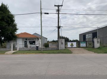 Casa · 300m² · 3 Ambientes · 1 Cochera · Venta Casa con Galpón en Barrio en Crecimiento en Balcarce
