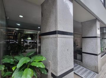DEPARTAMENTO DE 2AMB CON BALCÓN PISO ALTO// SEGURIDAD /MUY LUMINOSO/ LIVING COME · 2amb con Balcon Contrafte Seguridad