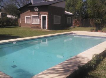 Casa de 5 ambientes, Funes · Casa Quinta, Alquiler Permanente, Dueño Directo, 3 Dorm., Pileta y Quincho