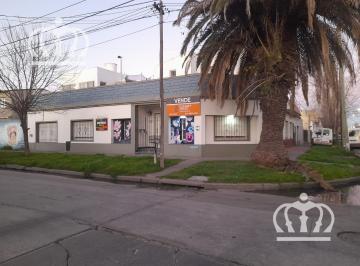 Casa · 140m² · 5 Ambientes · Venta - Casa - 5 Ambientes - Garage - Lanús Oeste
