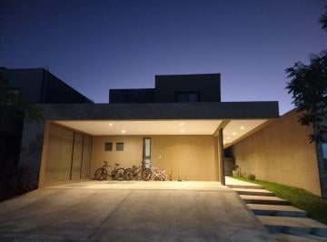 Casa de 6 ambientes, Villa Nueva · Dueño Directo Vende Amplia Casa en Barrio Privado Palos Negros.