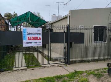 Casa en Alquiler de 3 ambientes El Pato · Alquila Casa 3 Ambientes. El Pato - Berazategui