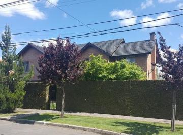 Casa · 360m² · 5 Ambientes · 4 Cocheras · Casa Venta General Pacheco