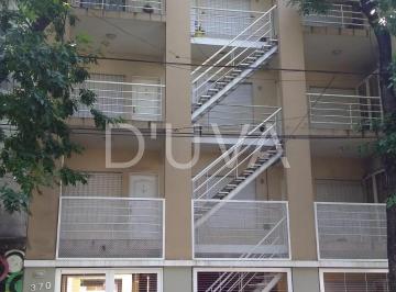 Departamento de 2 ambientes, La Plata · Departamento un Dormitorio con Cochera en Venta - Av 66 E/ 2 y 3 - La Plata