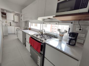 Departamento de 4 ambientes, Caballito · Excelente Piso - a Nuevo - 4amb - Dep - Cochera y Baulera